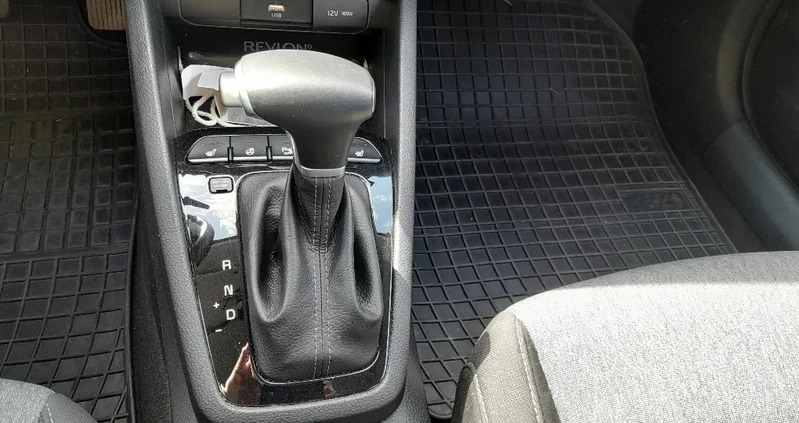 Kia Stonic cena 76900 przebieg: 66000, rok produkcji 2021 z Warszawa małe 211